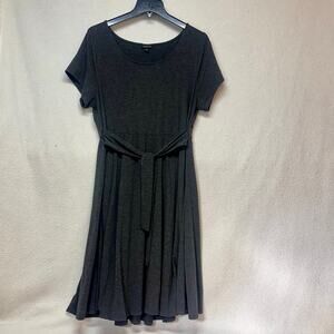 Torrid Size 1 (14/16) Charcoal Gray Fit & Flare Dress Stretch Casual